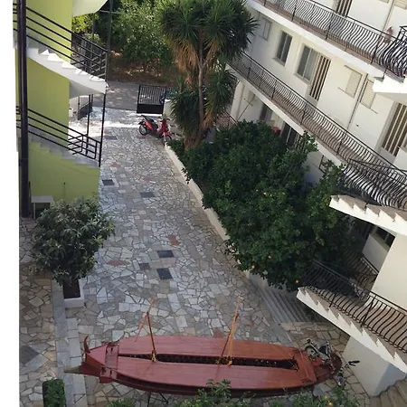 Lejlighedshotel Remezzo Sami (Kefalonia)