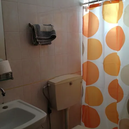 Ξενοδοχείο με διαμερίσματα Remezzo 3*