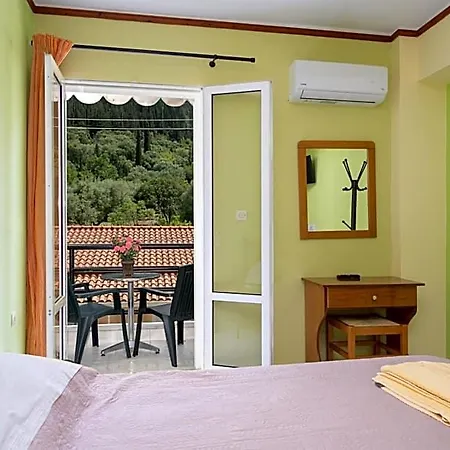 Remezzo Lejlighedshotel Sami (Kefalonia)